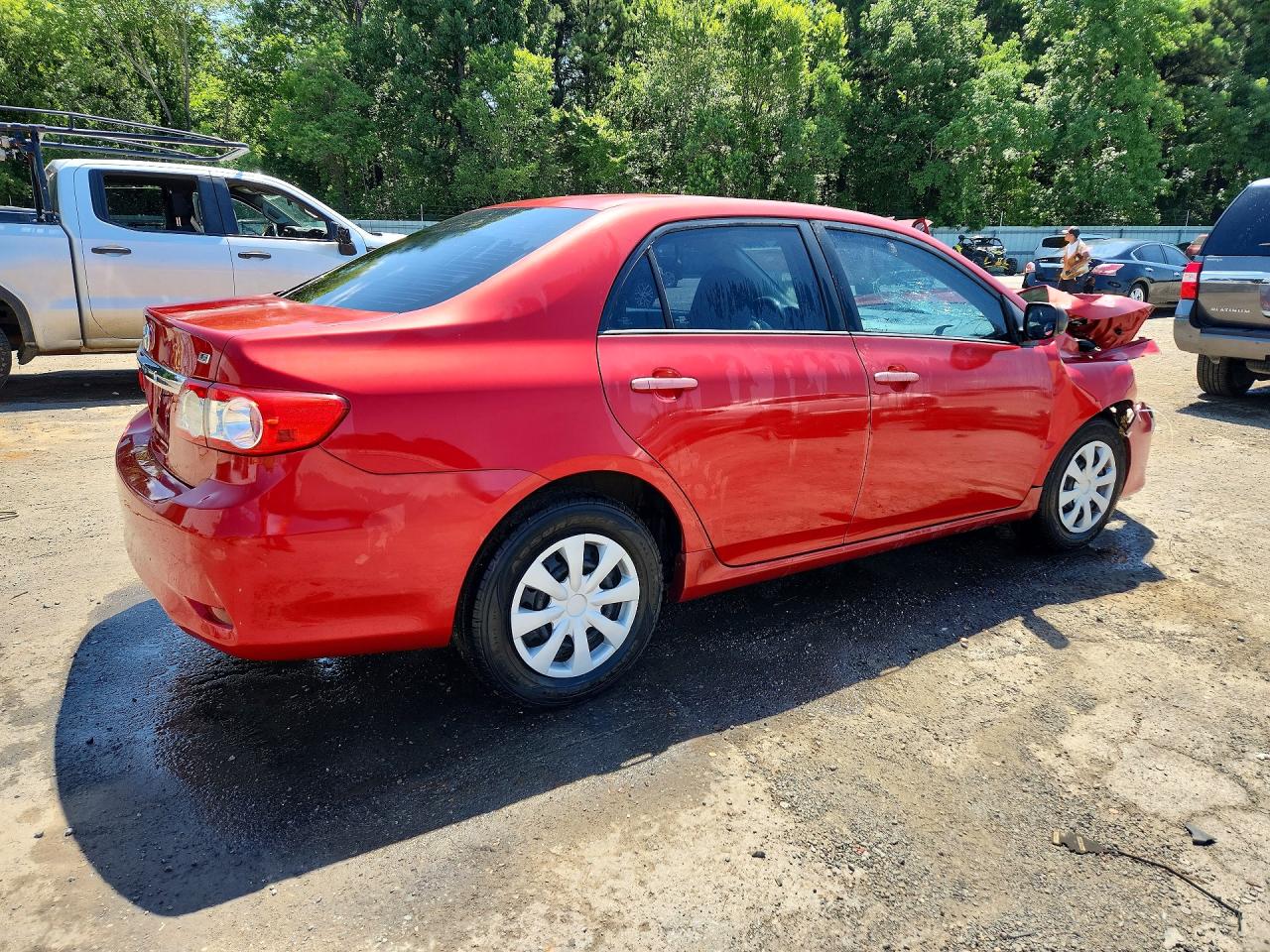 2011 TOYOTA COROLLA