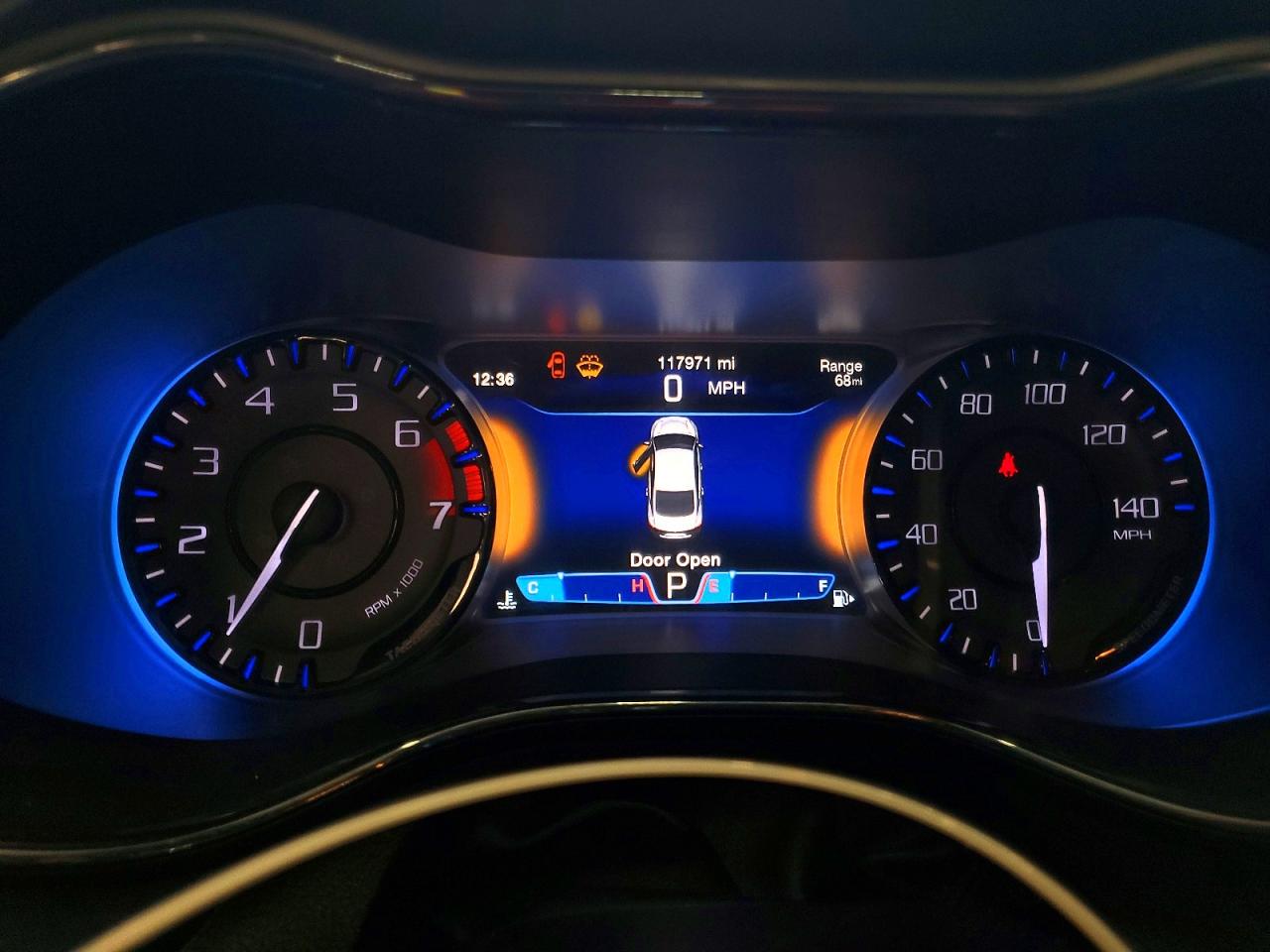 2015 CHRYSLER 200