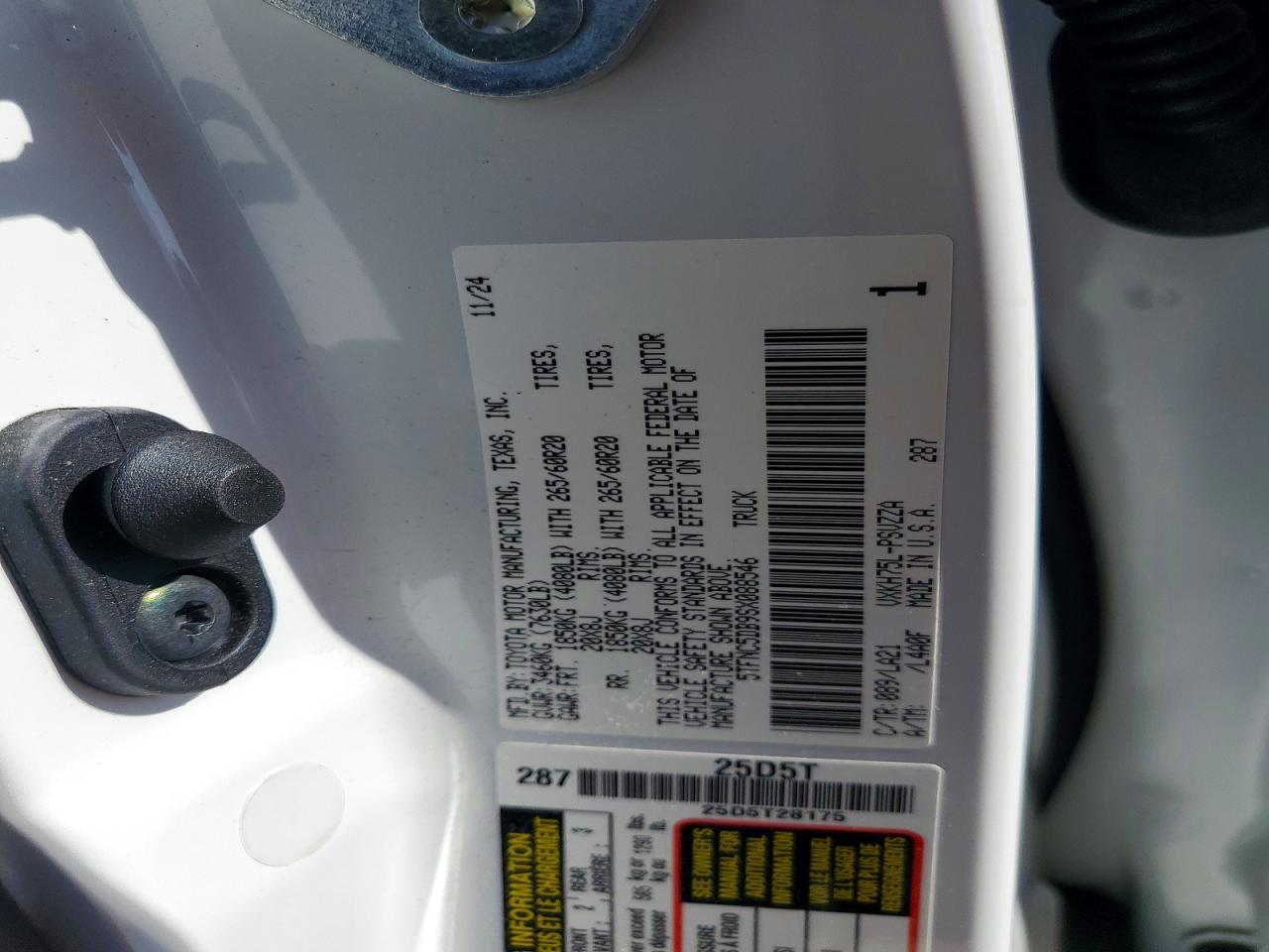2025 TOYOTA TUNDRA