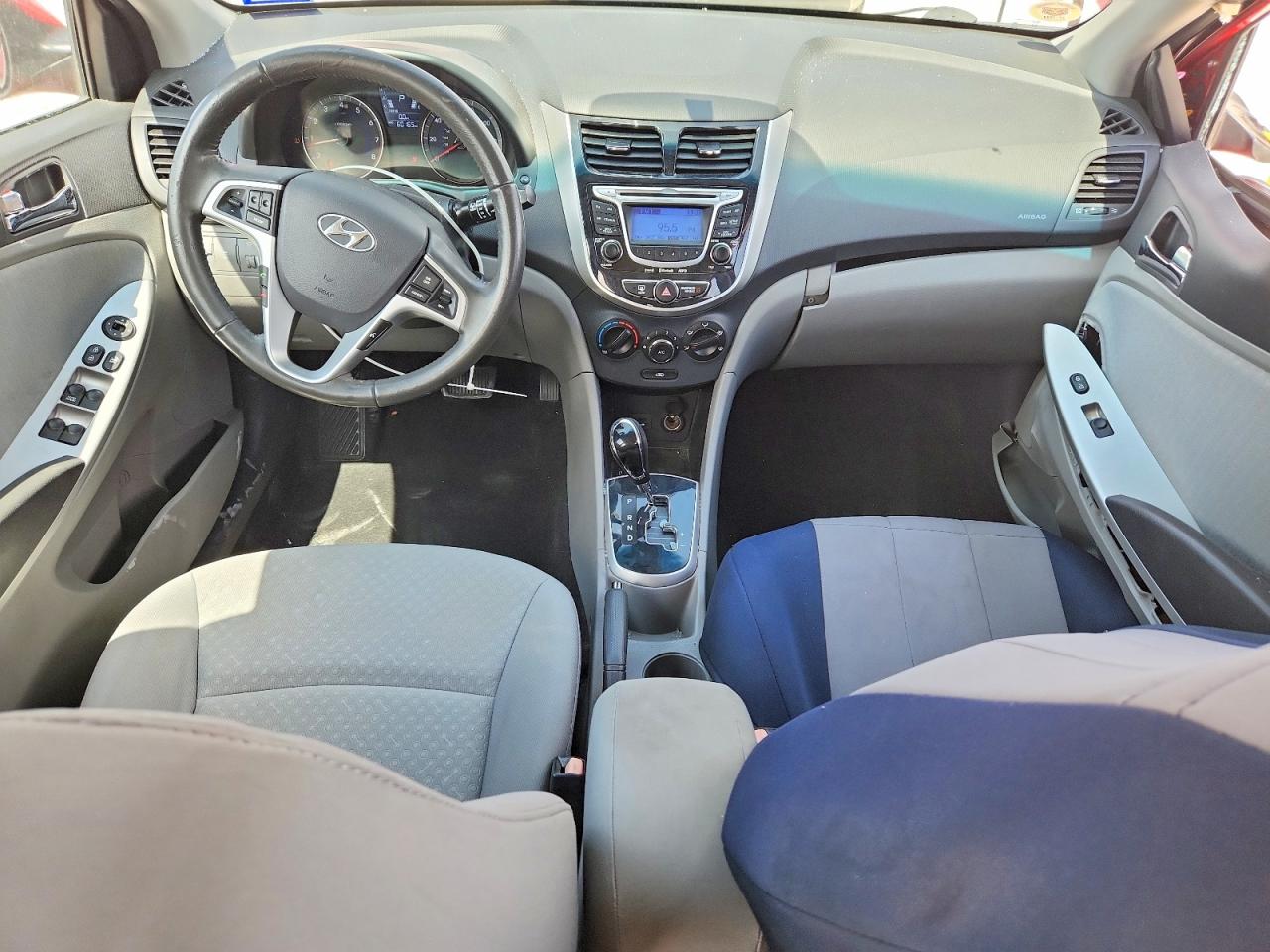 2012 HYUNDAI ACCENT