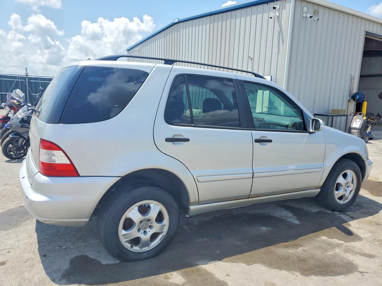 2002 MERCEDES-BENZ M-CLASS