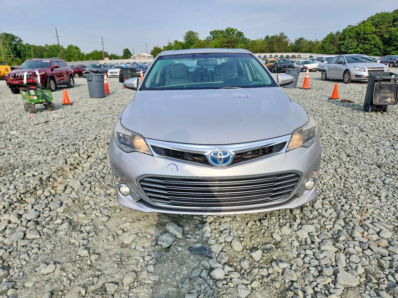 2013 TOYOTA AVALON
