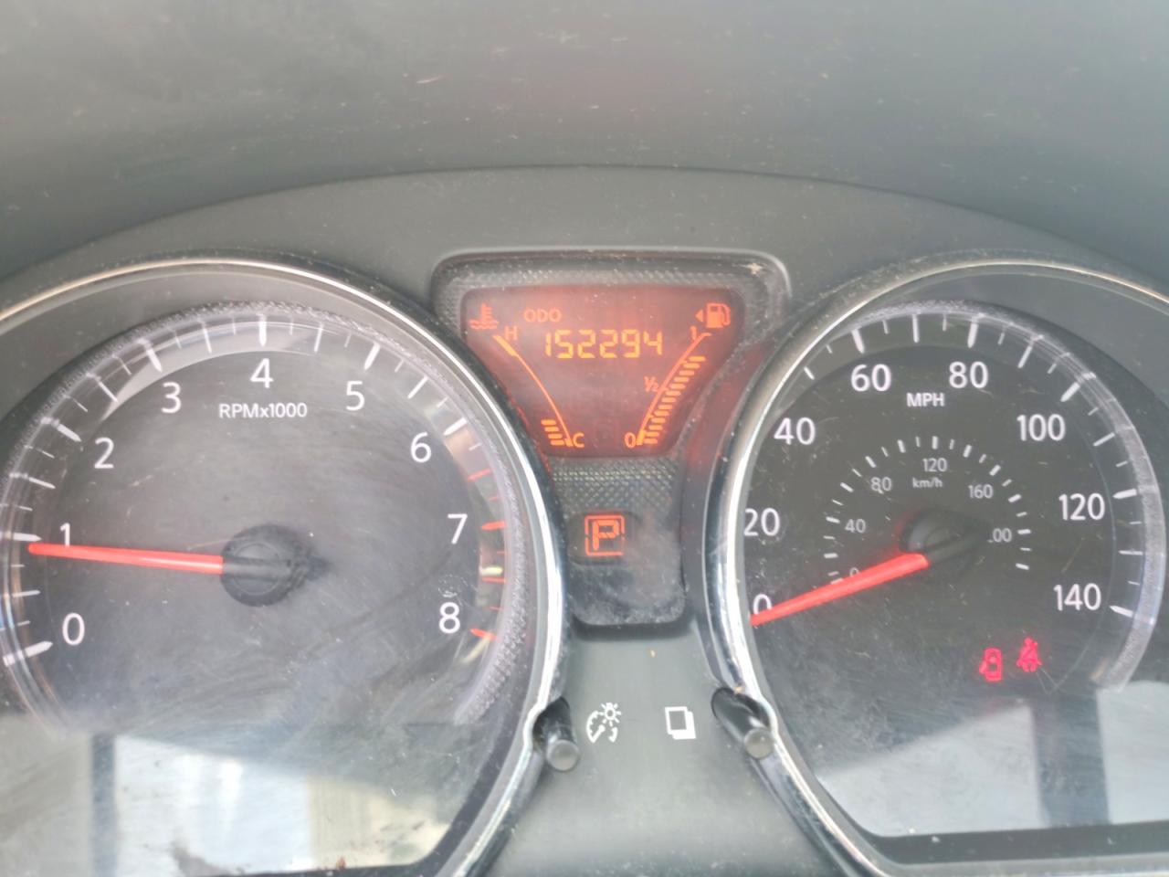 2014 NISSAN VERSA