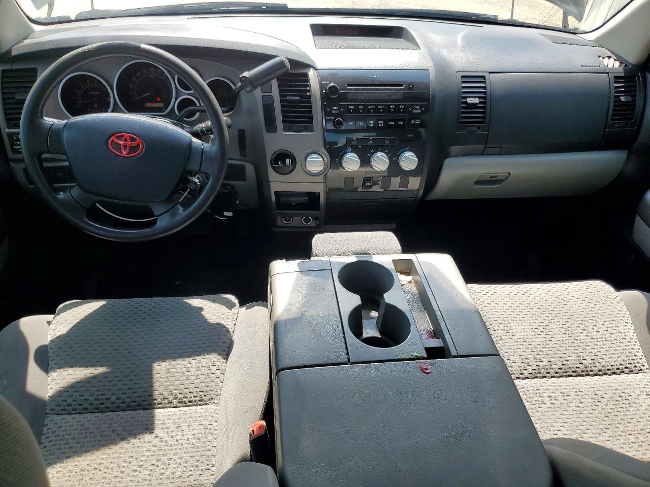2013 TOYOTA TUNDRA