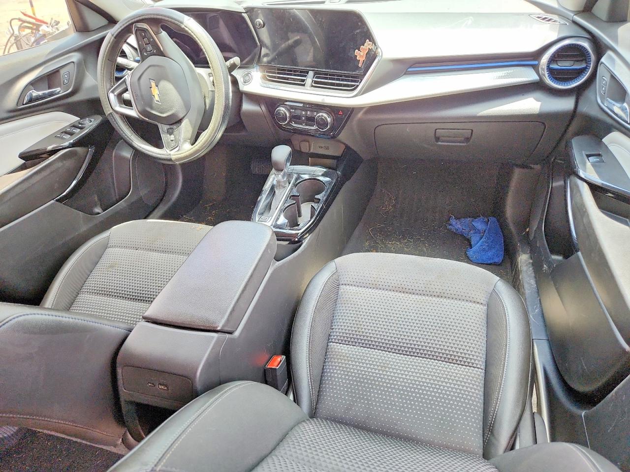 2025 CHEVROLET TRAX
