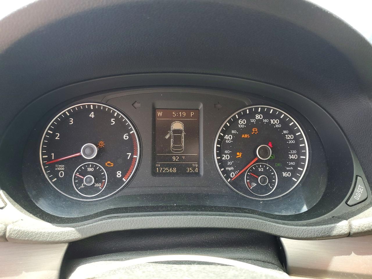 2015 VOLKSWAGEN PASSAT