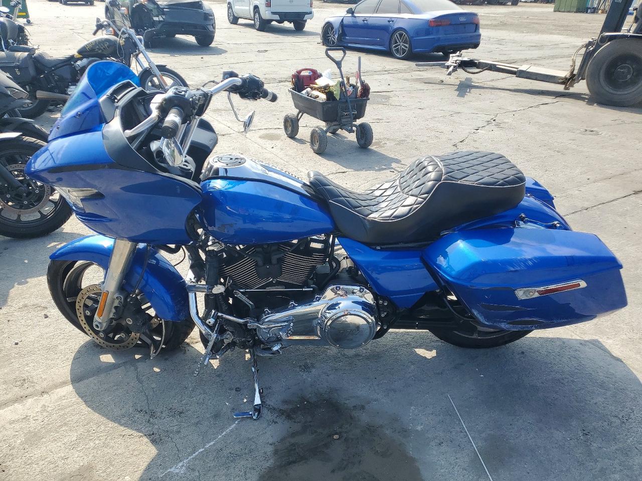 2024 HARLEY-DAVIDSON FL