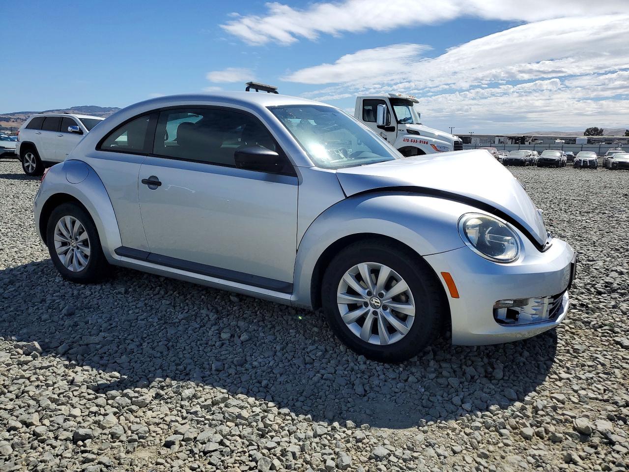 2013 VOLKSWAGEN BEETLE