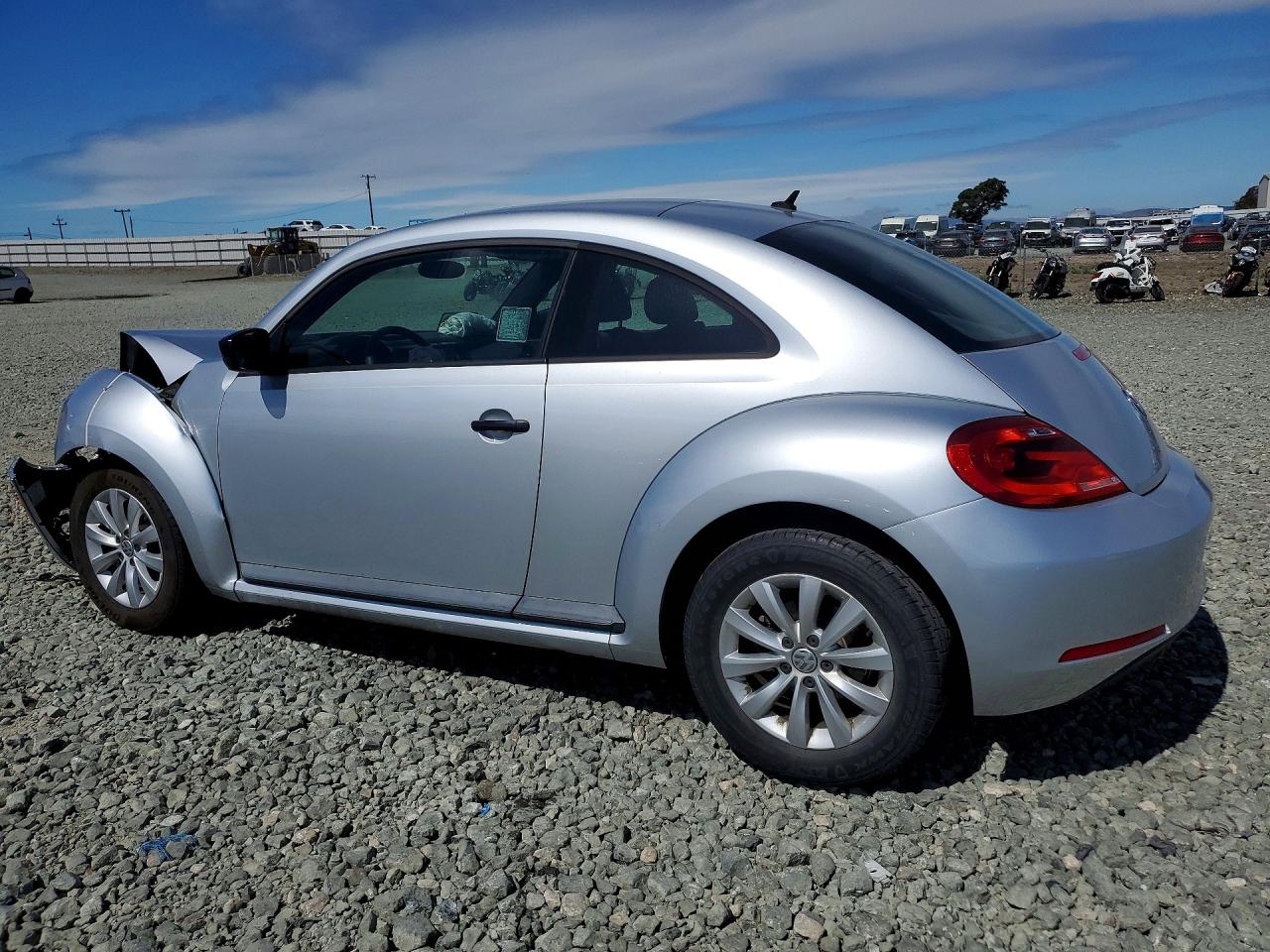 2013 VOLKSWAGEN BEETLE