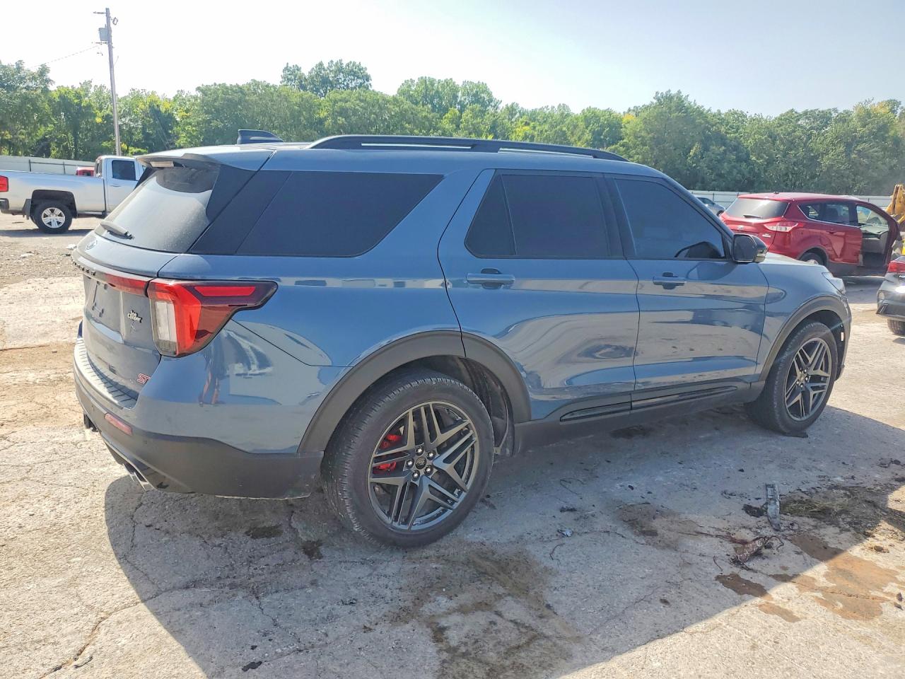 2025 FORD EXPLORER