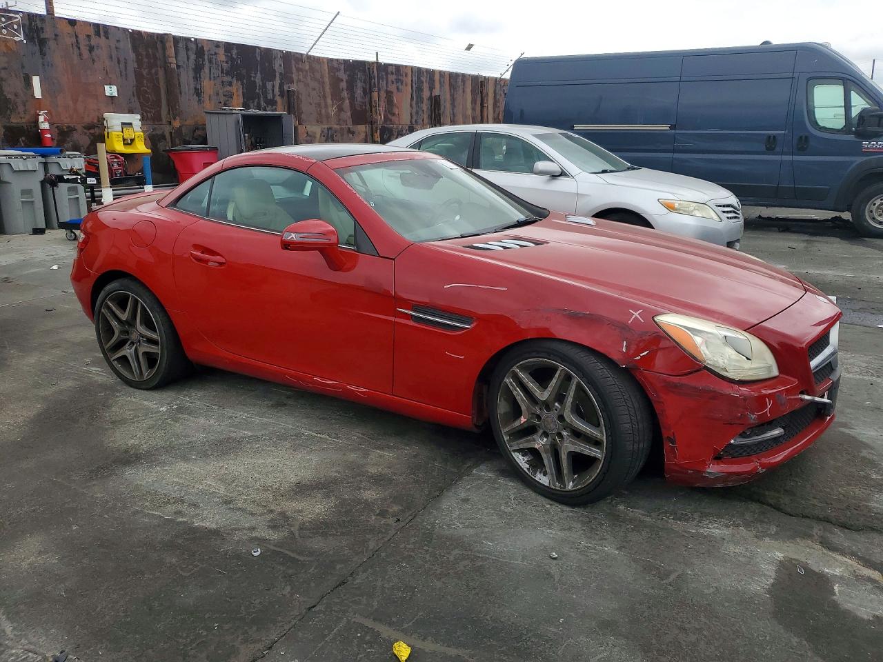 2014 MERCEDES-BENZ SLK-CLASS