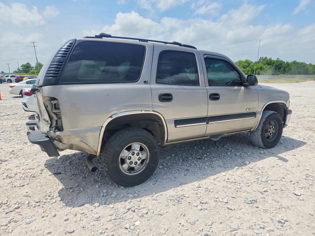 2001 CHEVROLET TAHOE