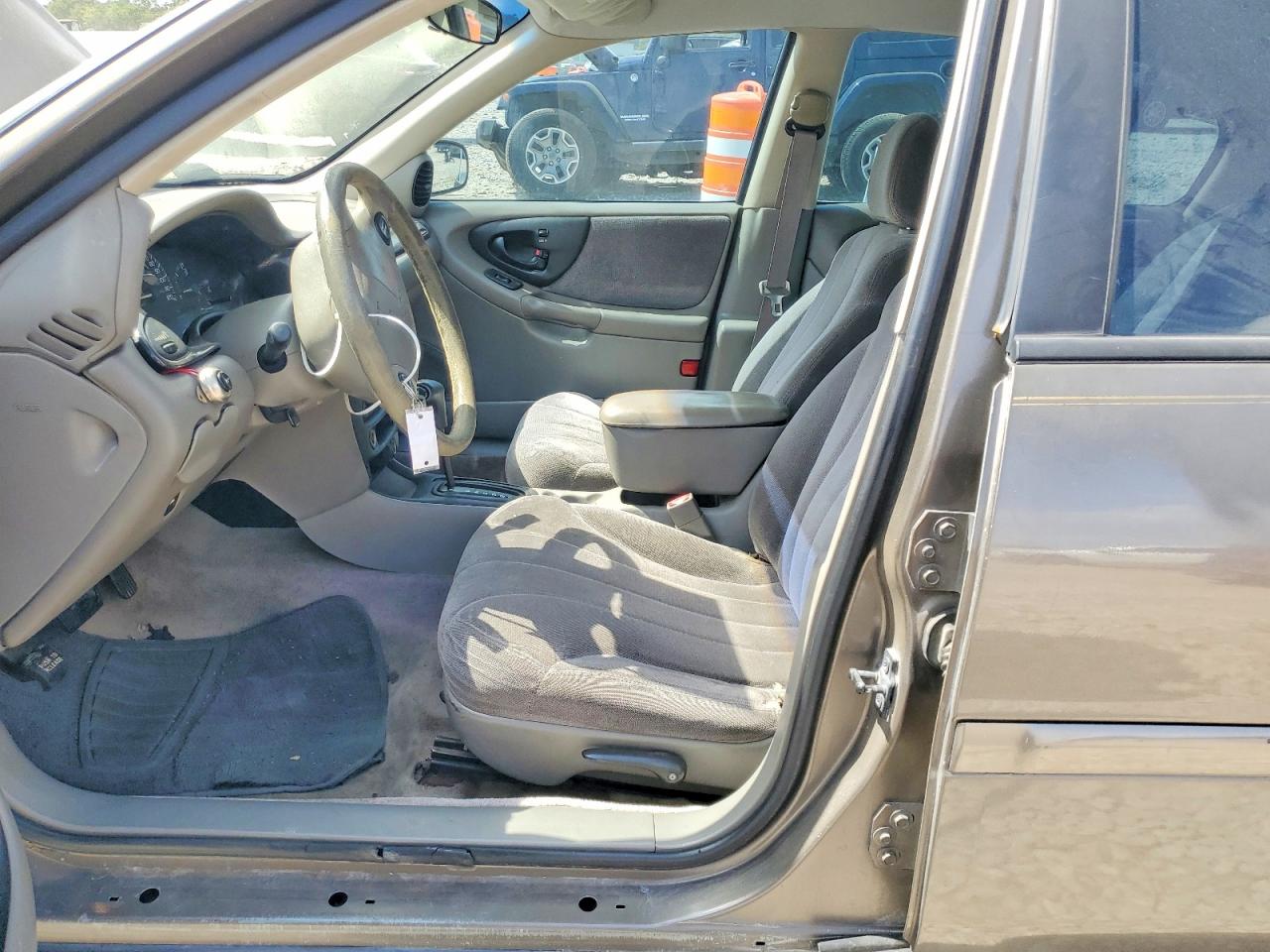 2001 CHEVROLET MALIBU