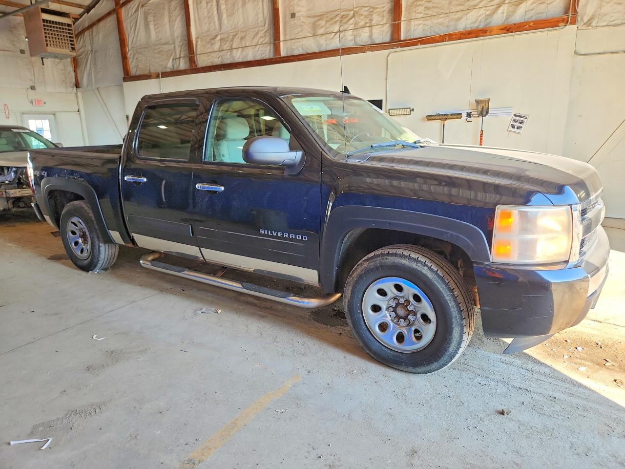2011 CHEVROLET SILVERADO