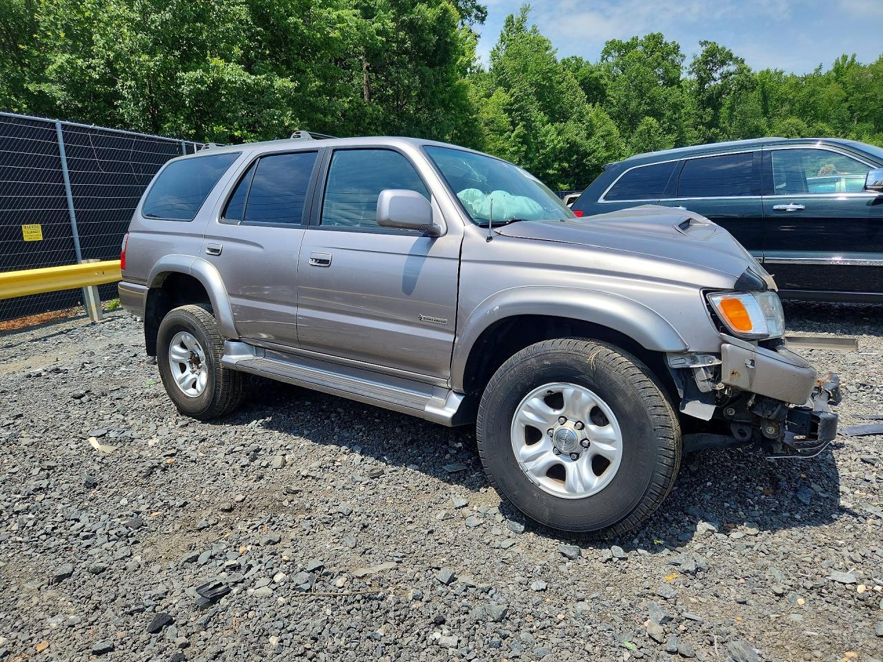 2002 TOYOTA 4RUNNER