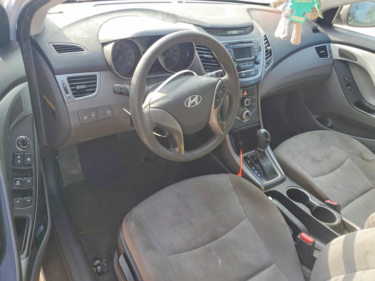 2015 HYUNDAI ELANTRA