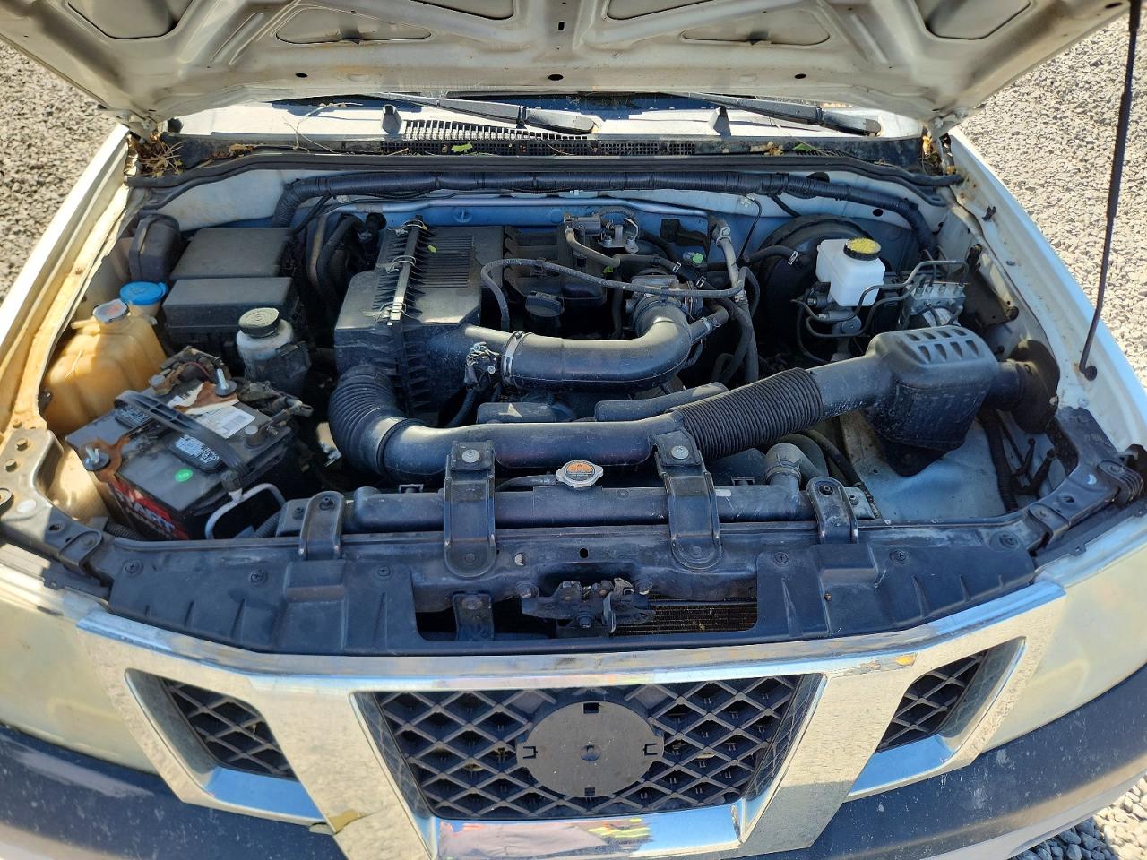 2013 NISSAN FRONTIER