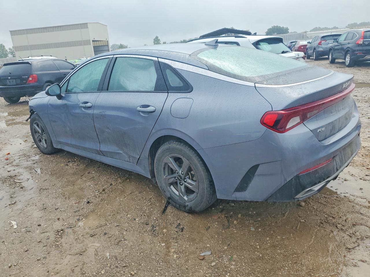 2022 KIA K5