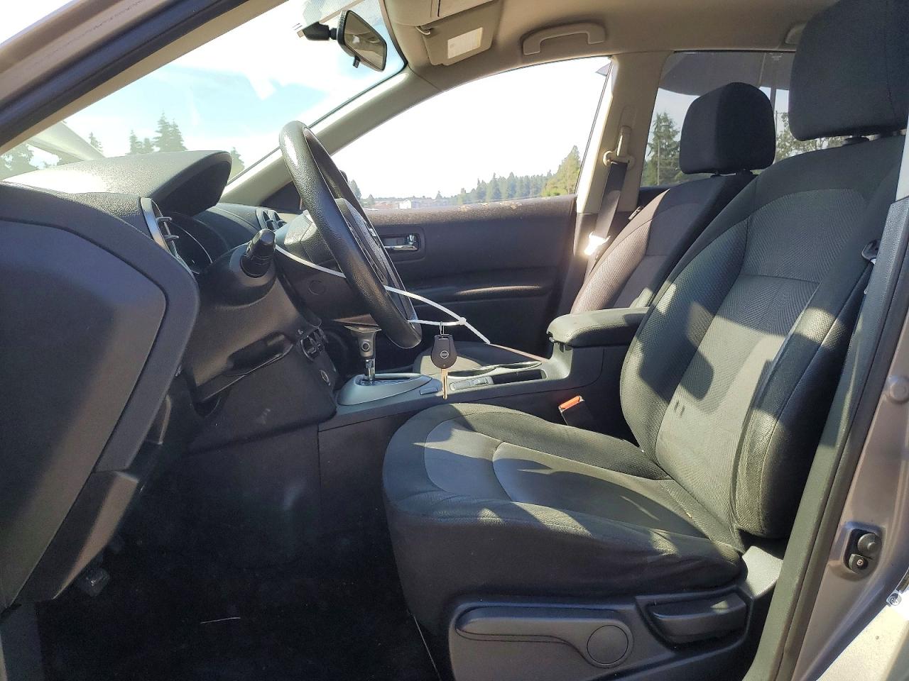 2012 NISSAN ROGUE
