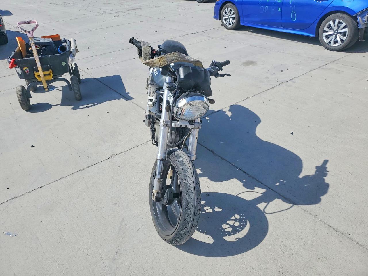 2001 DUCATI MONSTER