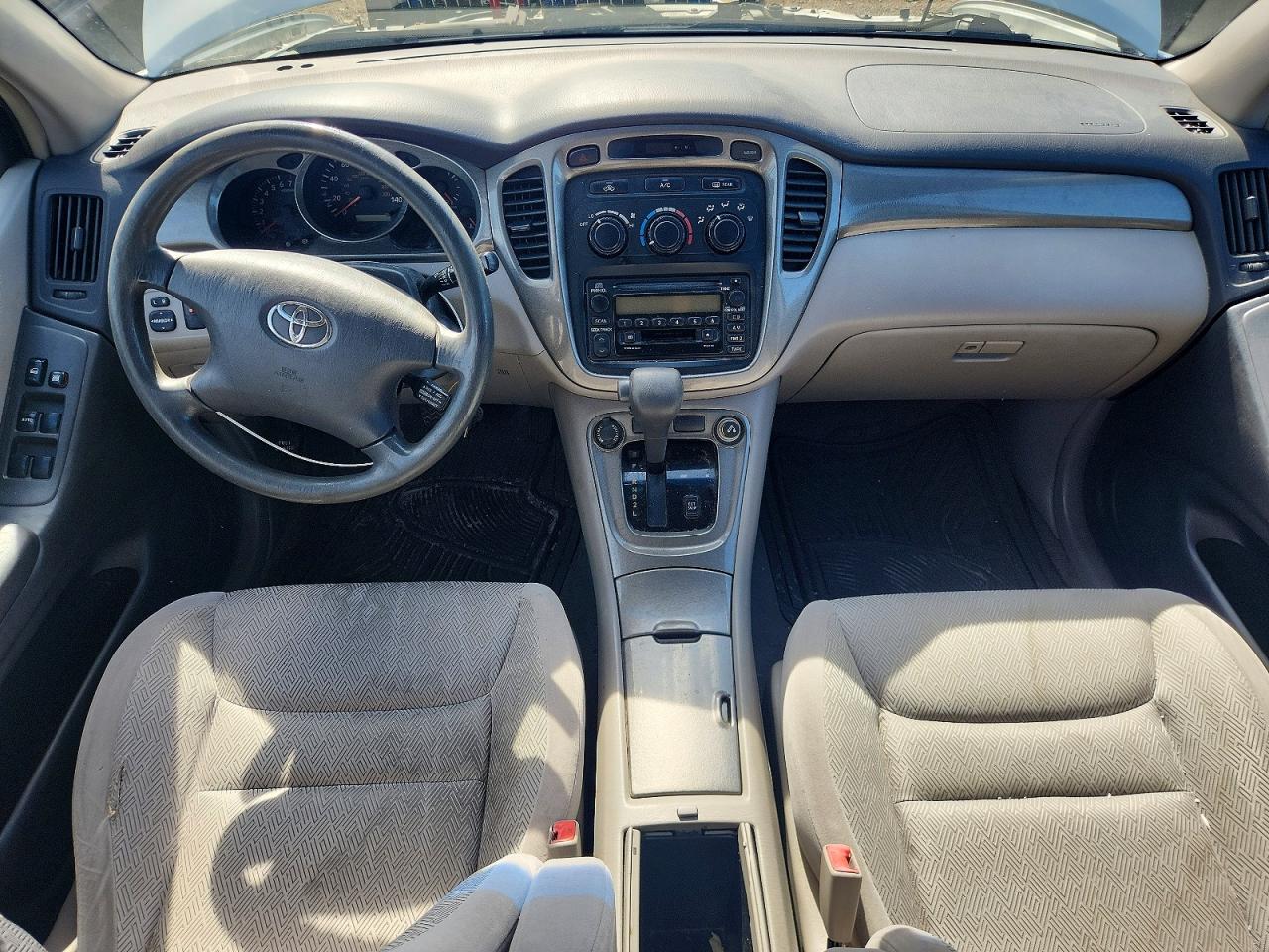 2003 TOYOTA HIGHLANDER