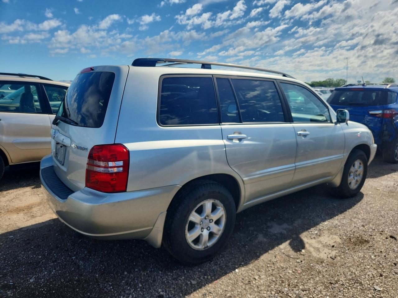 2003 TOYOTA HIGHLANDER
