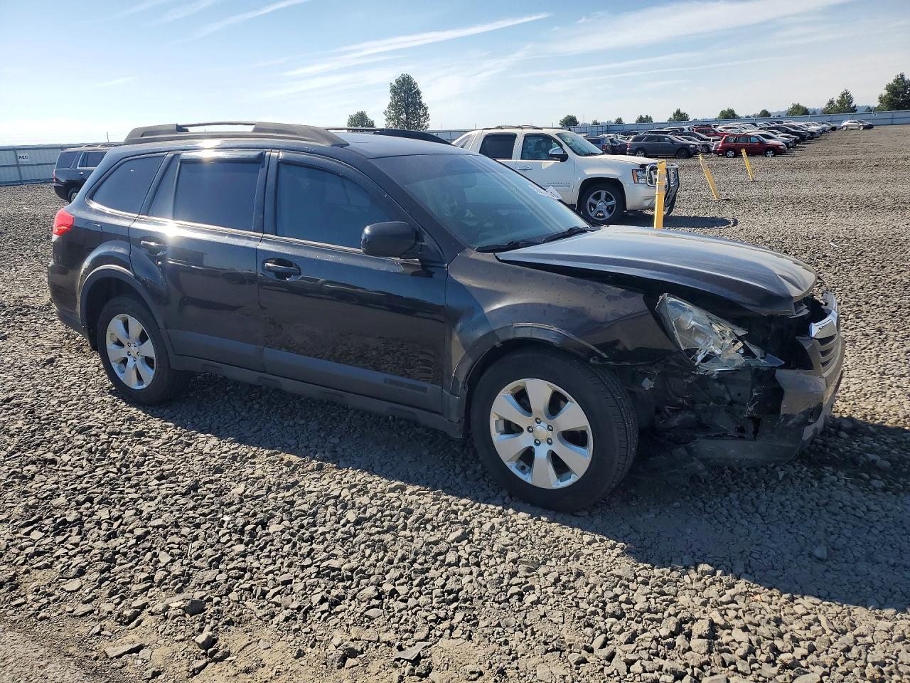 2011 SUBARU OUTBACK