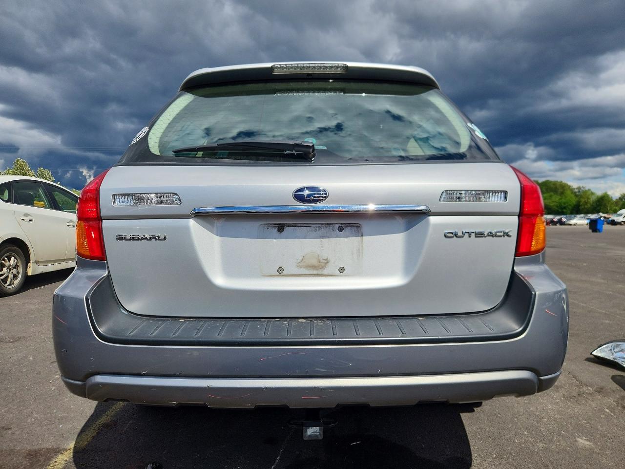 2007 SUBARU OUTBACK