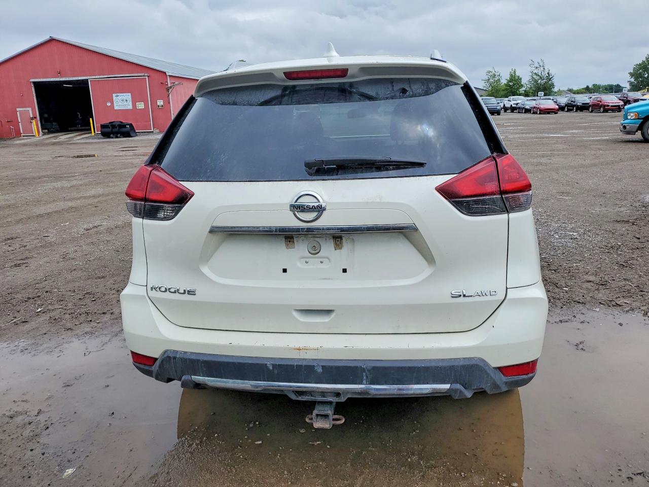 2018 NISSAN ROGUE