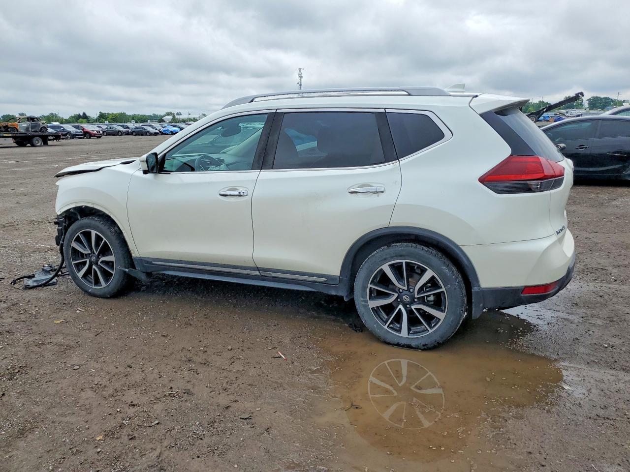 2018 NISSAN ROGUE