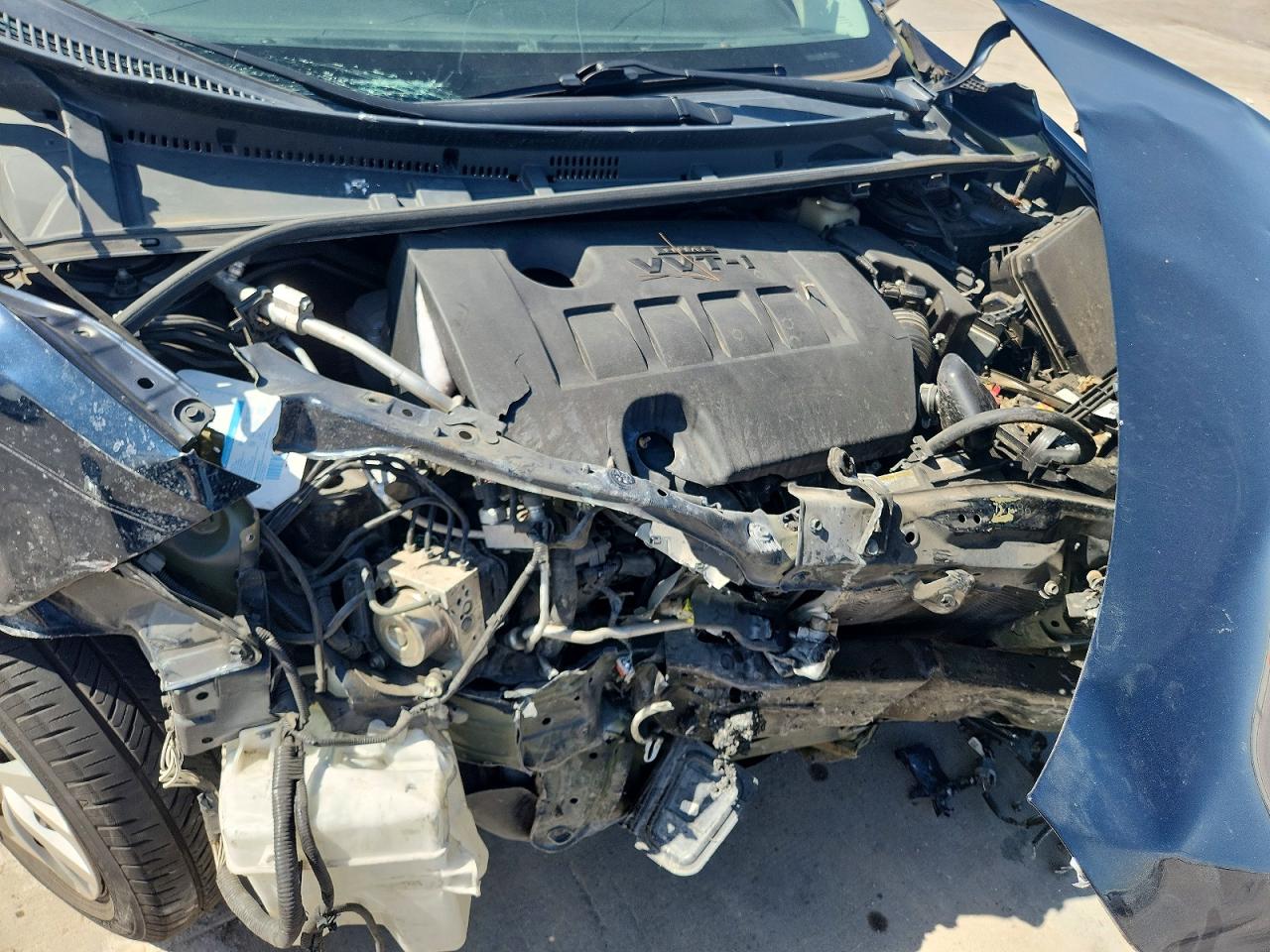 2019 TOYOTA COROLLA