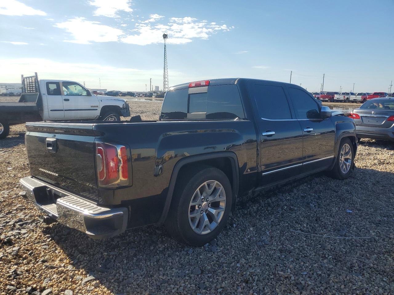 2018 GMC SIERRA