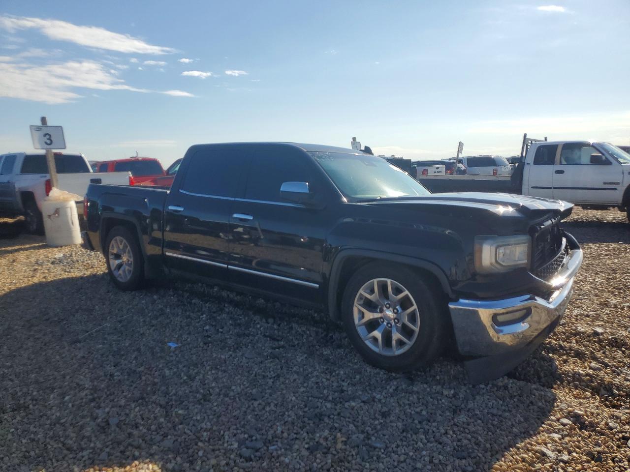 2018 GMC SIERRA