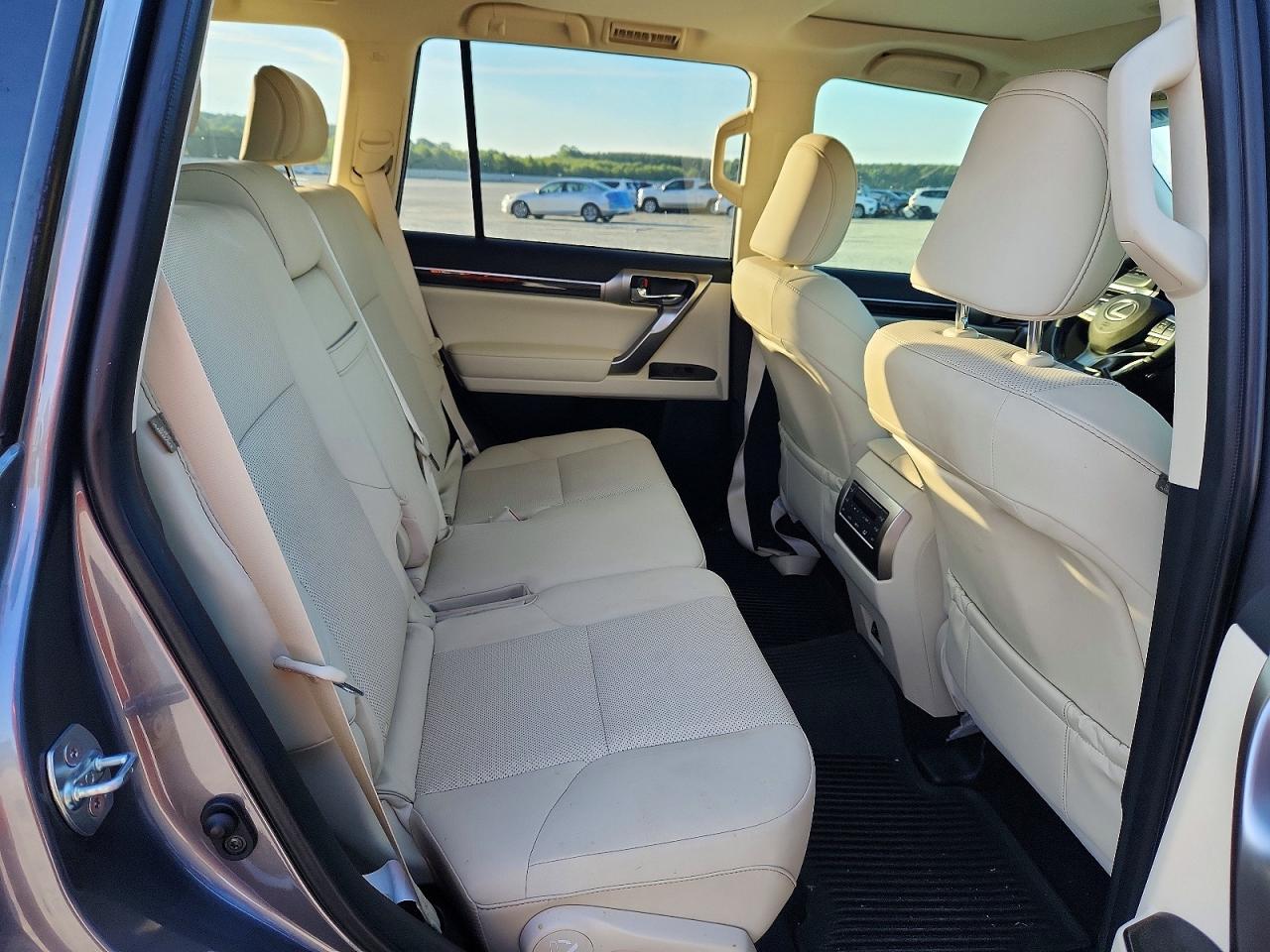 2023 LEXUS GX