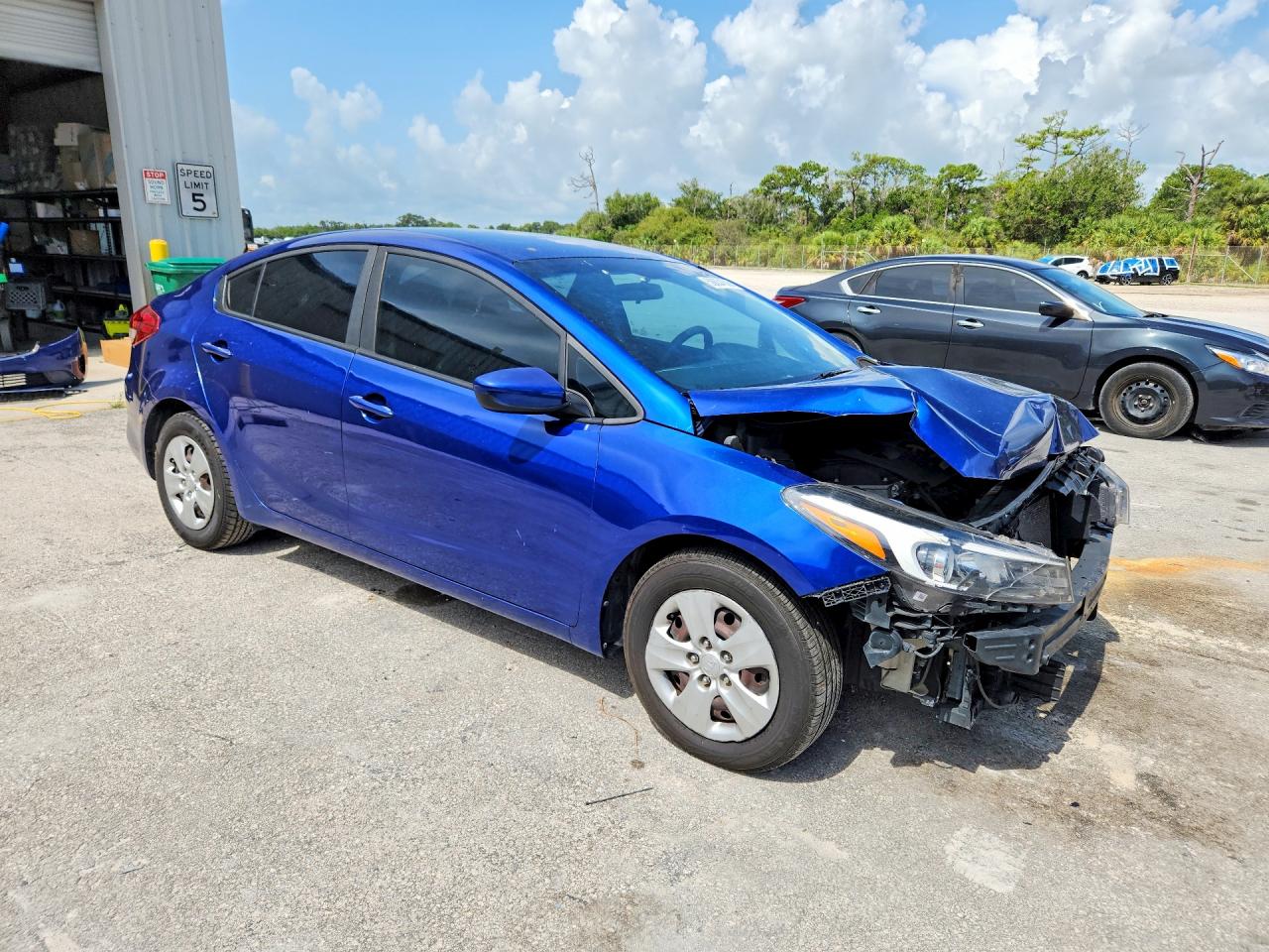 2017 KIA FORTE