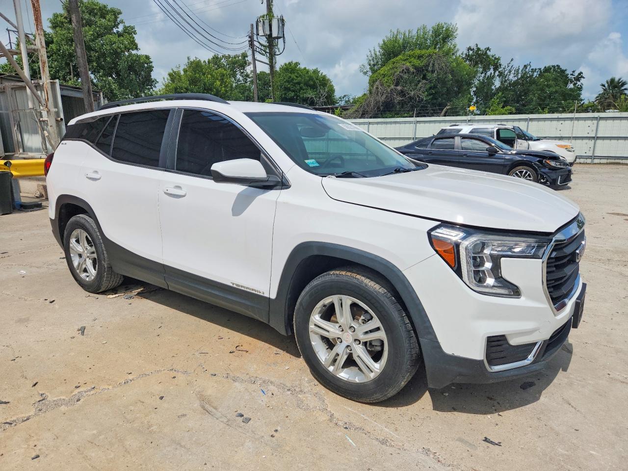 2022 GMC TERRAIN