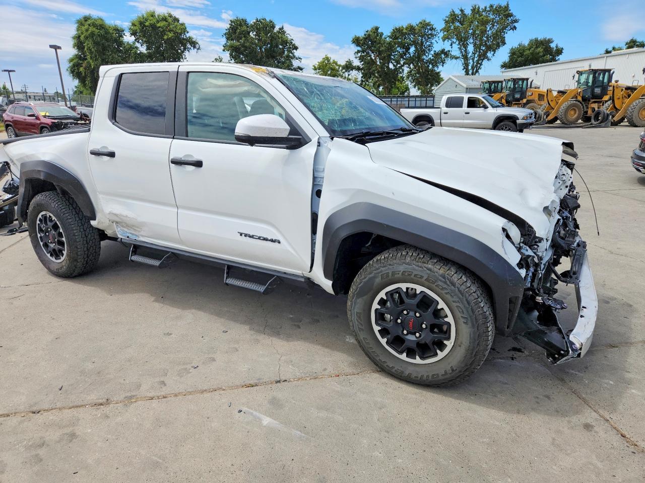 2025 TOYOTA TACOMA