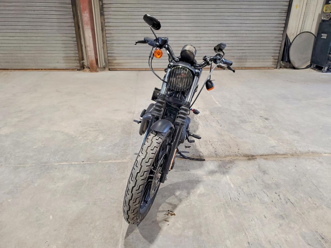 2015 HARLEY-DAVIDSON XL