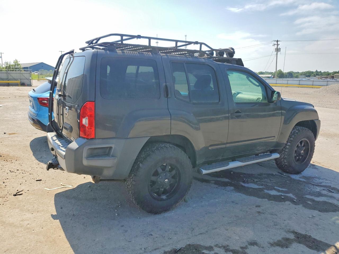 2010 NISSAN XTERRA