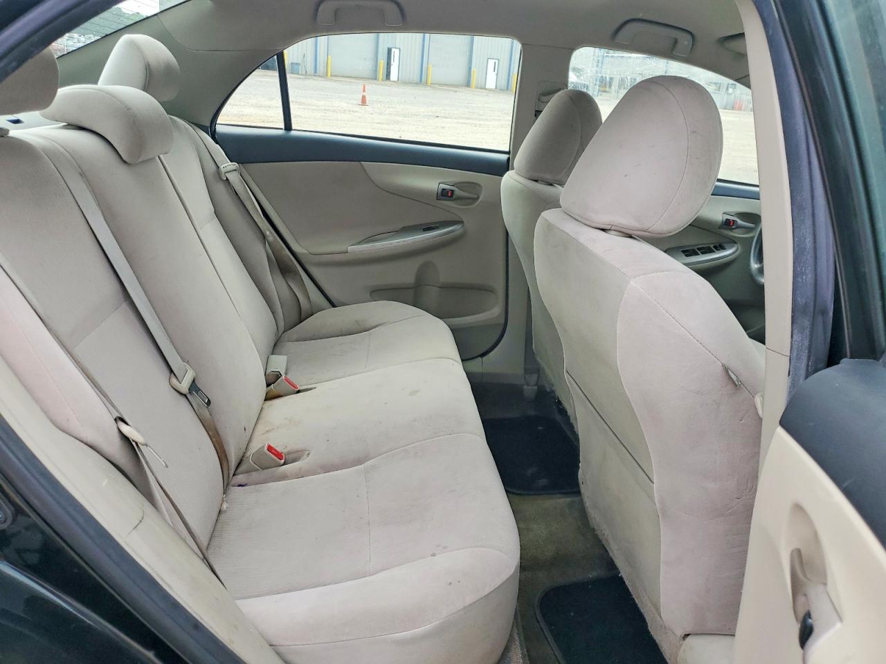 2011 TOYOTA COROLLA
