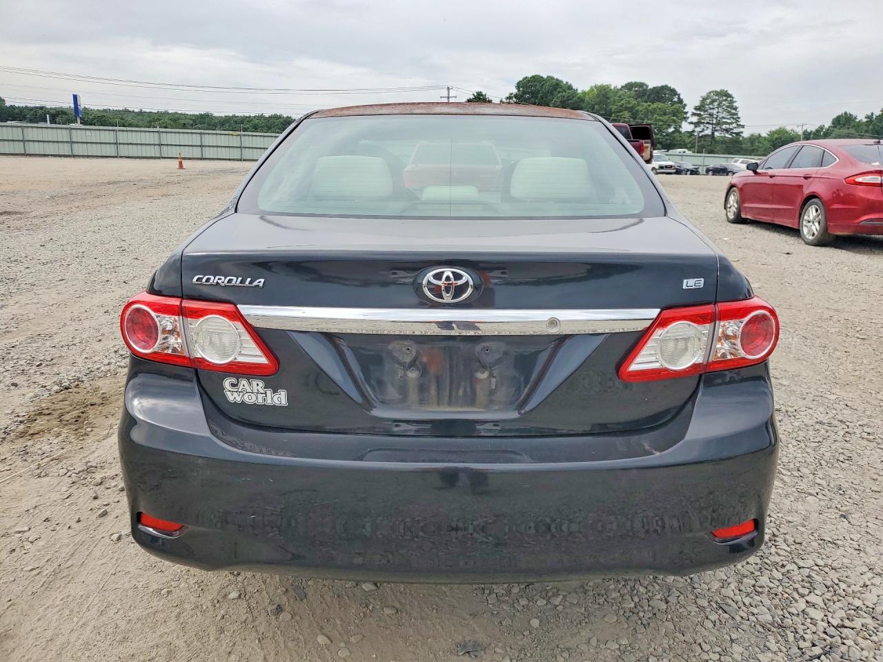 2011 TOYOTA COROLLA