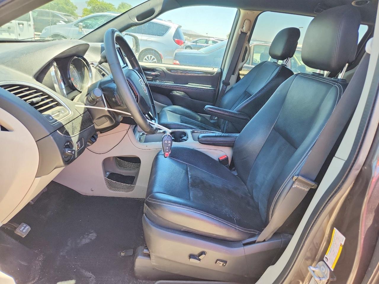 2017 DODGE CARAVAN