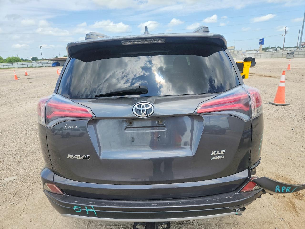 2017 TOYOTA RAV4