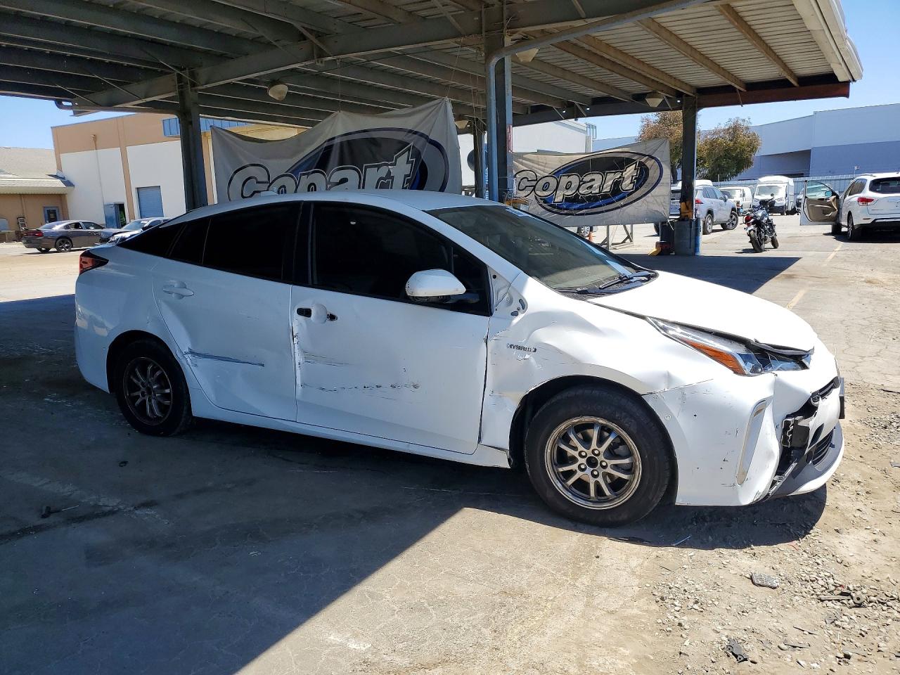 2020 TOYOTA PRIUS