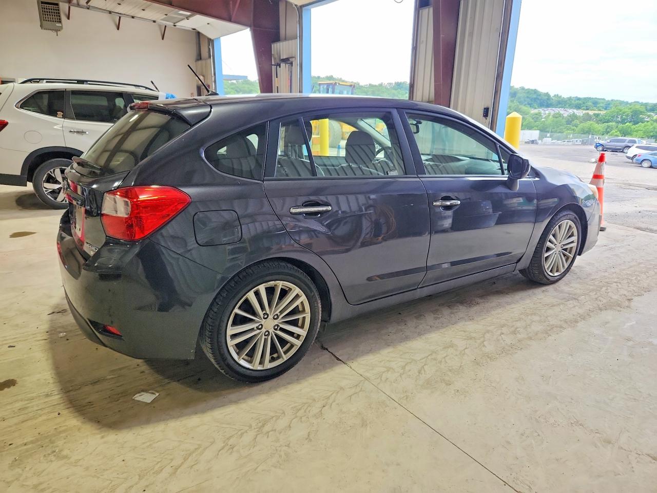 2014 SUBARU IMPREZA