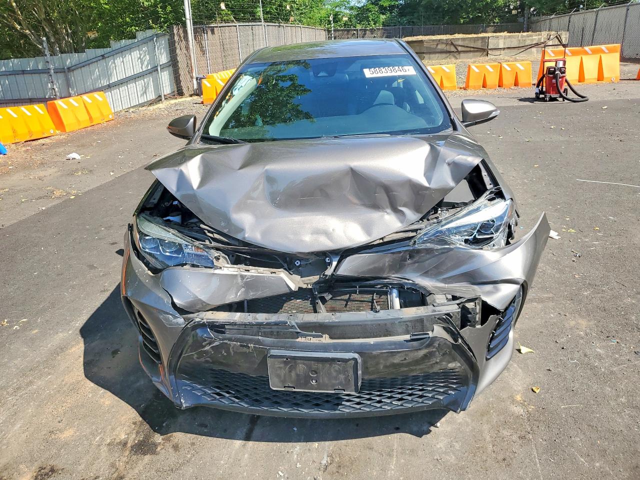 2018 TOYOTA COROLLA