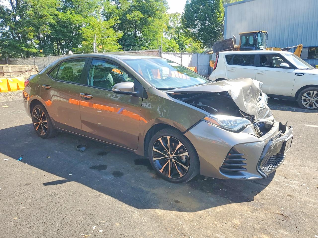 2018 TOYOTA COROLLA