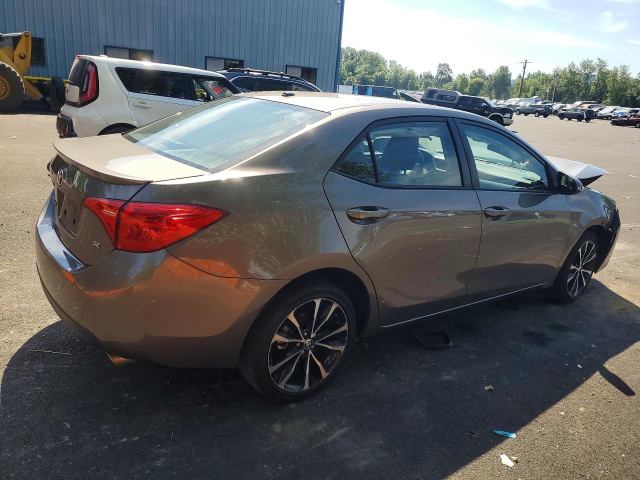 2018 TOYOTA COROLLA