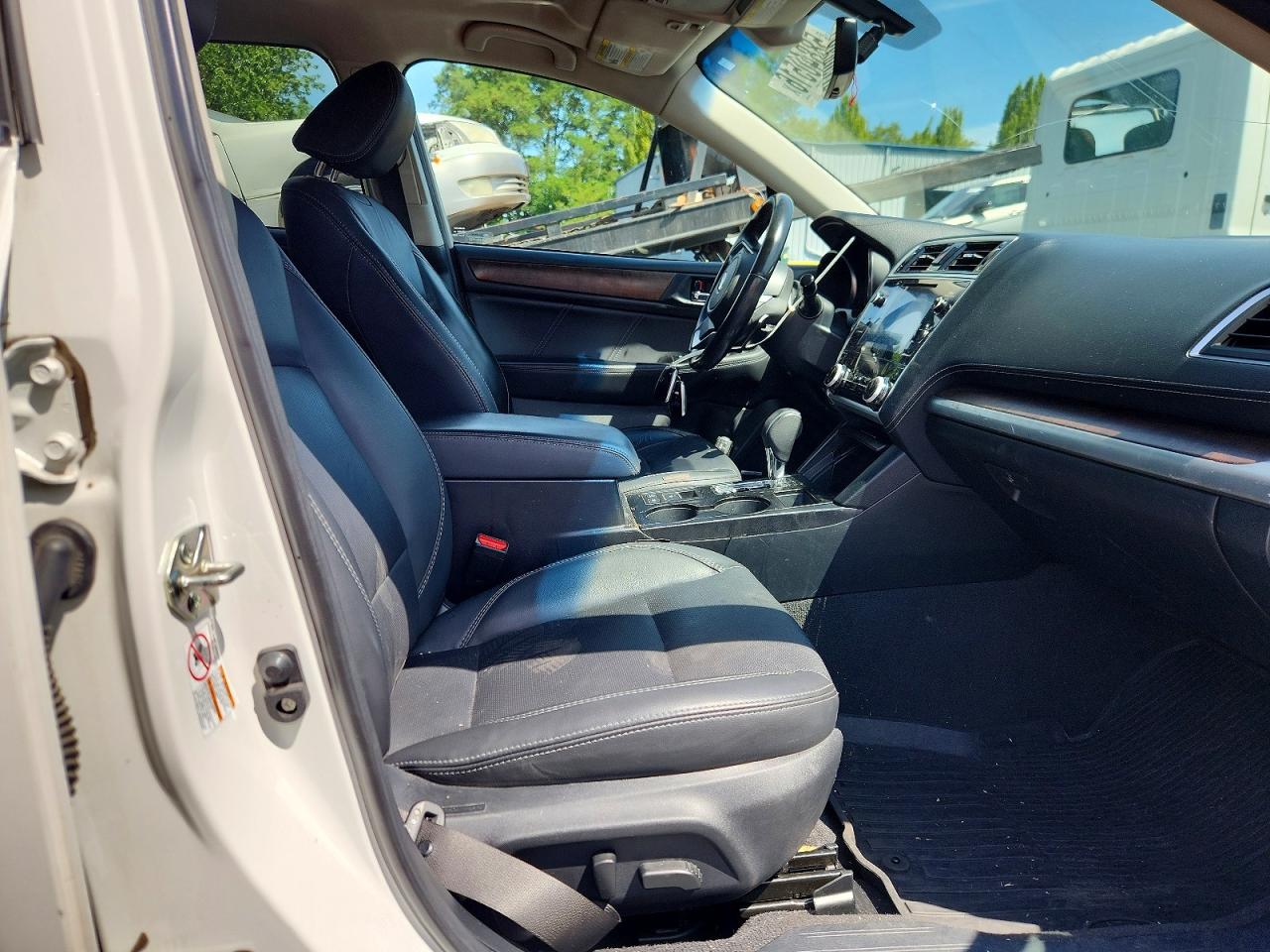 2019 SUBARU OUTBACK