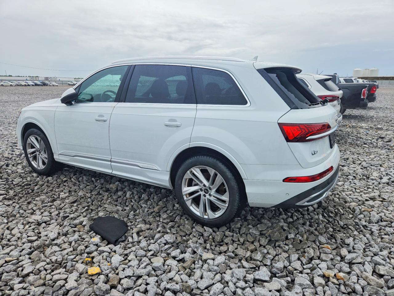 2023 AUDI Q7